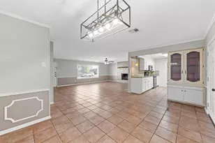 309 N Orchard Dr, Rosebud, TX 76570 - Photo 6