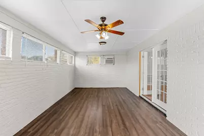 309 N Orchard Drive, Rosebud, TX 76570 - Photo 16