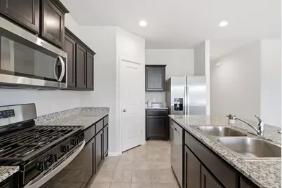 3613 Ridgeway Lane, Denton, TX 76226 - Photo 6