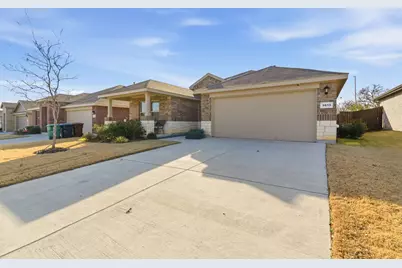 3613 Ridgeway Lane, Denton, TX 76226 - Photo 2