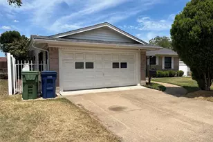 4509 Huntington Dr, Garland, TX 75042 - Photo 2