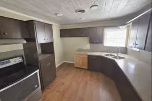 705 Glynn Oaks Dr, Arlington, TX 76010 - Photo 4