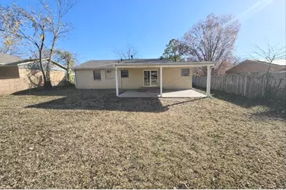 705 Glynn Oaks Drive, Arlington, TX 76010 - Photo 10