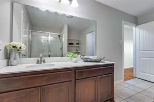 542 Clearlake Dr, Waxahachie, TX 75165 - Photo 16