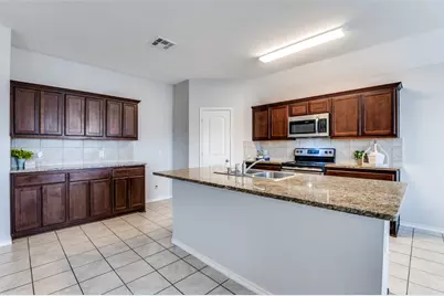 542 Clearlake Drive, Waxahachie, TX 75165 - Photo 6