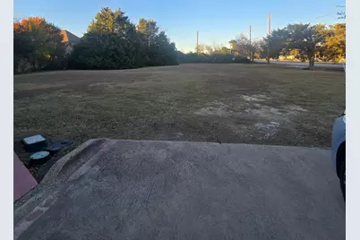 1700 N Westmoreland Road, DeSoto, TX 75115 - Photo 2