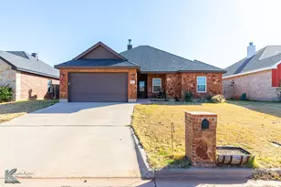 3025 Birch Dr, Abilene, TX 79606 - Photo 2