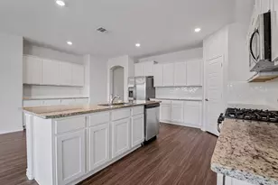 3616 Sabine Dr, Little Elm, TX 75068 - Photo 6