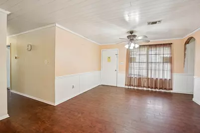 319 S Rogers Street, Covington, TX 76636 - Photo 4