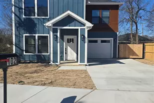 102 Jarrett St, Waxahachie, TX 75165 - Photo 2