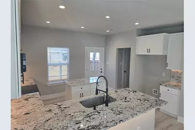 102 Jarrett Street, Waxahachie, TX 75165 - Photo 6