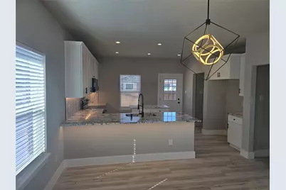 102 Jarrett Street, Waxahachie, TX 75165 - Photo 4