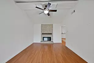 1402 S Carrier Pkwy, Grand Prairie, TX 75051 - Photo 10