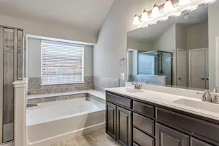 11824 Bellegrove Rd, Burleson, TX 76028 - Photo 16