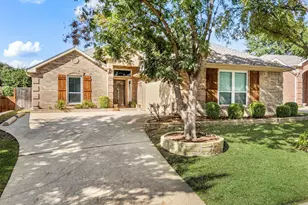 609 Wyndham Cir, Keller, TX 76248 - Photo 2