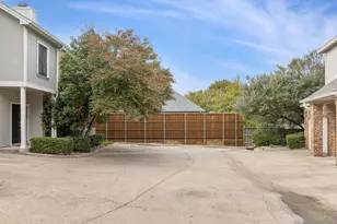 14400 Montfort Dr, Dallas, TX 75254 - Photo 30