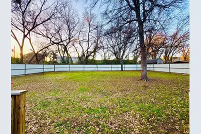 817 S Bell Street, Hamilton, TX 76531 - Photo 26