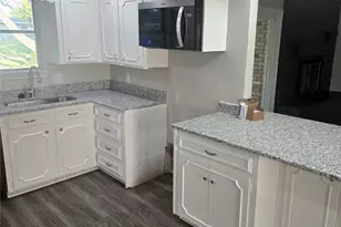 1306 Holt Ave, DeSoto, TX 75115 - Photo 6