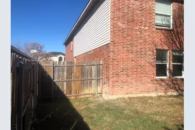 4309 Mayberry Lane, Fort Worth, TX 76123 - Photo 6