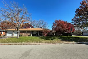 3600 Landy Ln, Richland Hills, TX 76118 - Photo 2