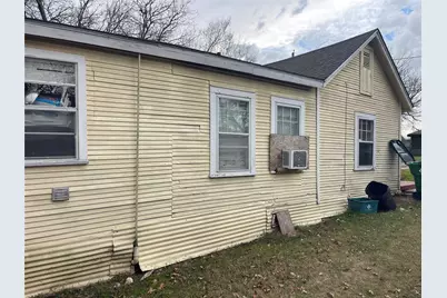 2524 Oakwood Terrace, Haltom City, TX 76117 - Photo 12