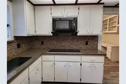 5728 Rockhill Road, Fort Worth, TX 76112 - Photo 10