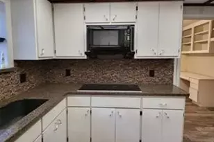 5728 Rockhill Rd, Fort Worth, TX 76112 - Photo 10