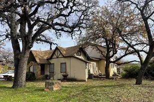 2532 Oakwood Terrace, Haltom City, TX 76117 - Photo 2