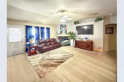 1602 Grey Willow Lane, Arlington, TX 76002 - Photo 6