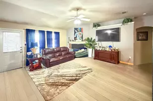 1602 Grey Willow Ln, Arlington, TX 76002 - Photo 6