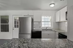 1729 Jocyle St, Arlington, TX 76010 - Photo 10