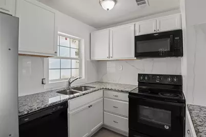 1729 Jocyle Street, Arlington, TX 76010 - Photo 12