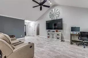 3569 Kayewood Dr, Little Elm, TX 75068 - Photo 6