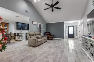 3569 Kayewood Dr, Little Elm, TX 75068 - Photo 4