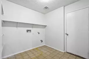 301 Indian Blanket, Burleson, TX 76028 - Photo 26