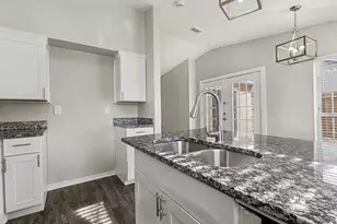 9680 Limestone Dr, Dallas, TX 75217 - Photo 10