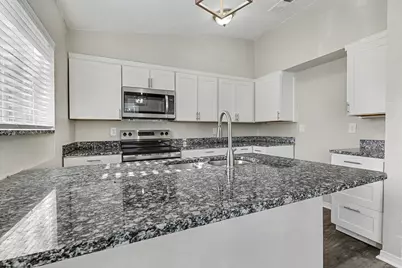 9680 Limestone Drive, Dallas, TX 75217 - Photo 8