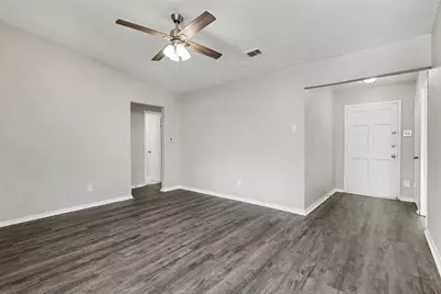 9680 Limestone Drive, Dallas, TX 75217 - Photo 2