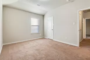 8023 Vista Hill Ln, Dallas, TX 75249 - Photo 16