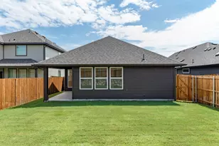 1640 Mdw Crst Dr, Aubrey, TX 76227 - Photo 18