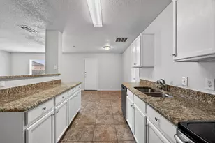 1603 Wavecrest Dr, Glenn Heights, TX 75154 - Photo 22