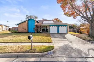 3432 Vine Ridge, Bedford, TX 76021 - Photo 2