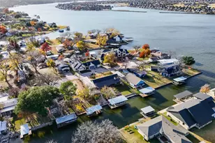 3415 Tahitian Ct, Granbury, TX 76048 - Photo 30