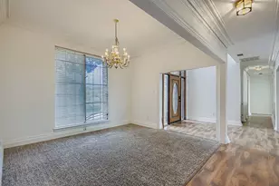 2210 Club Creek Cir, Garland, TX 75043 - Photo 8