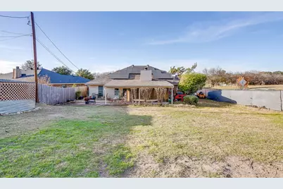 5244 Hill Ridge Drive, Fort Worth, TX 76135 - Photo 32