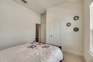 15404 Pioneer Bluff Trail, Fort Worth, TX 76262 - Photo 8