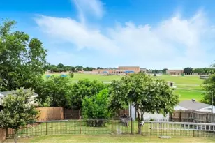 848 Stafford Station Dr, Saginaw, TX 76131 - Photo 10