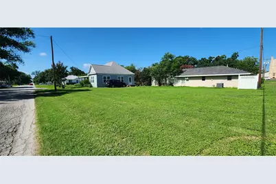 108 S Bonham Street, Mexia, TX 76667 - Photo 26