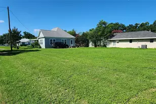 108 S Bonham St, Mexia, TX 76667 - Photo 26