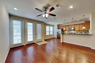 950 Henderson St, Fort Worth, TX 76102 - Photo 8